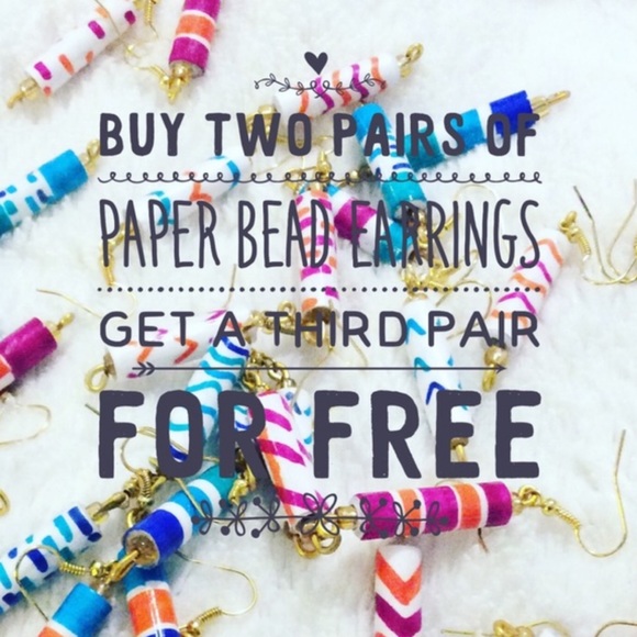 Blue & White Chevron Paper Bead Earrings - Picture 4 of 6